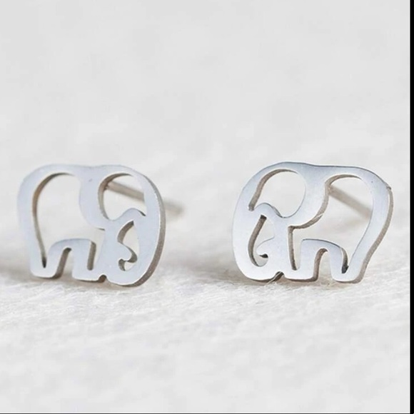 Silver Elephant Stud Earrings - Picture 3 of 5